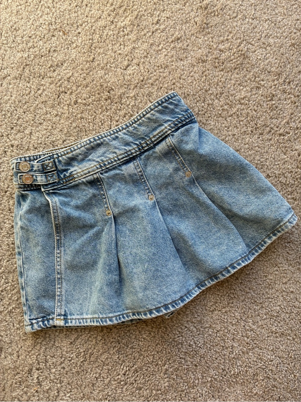 Zara Light Blue Denim Pleated Skort